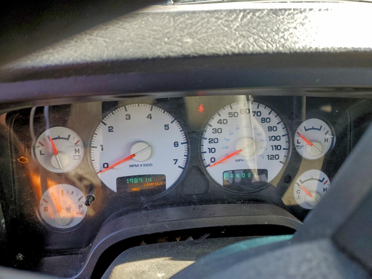 Dodge Ram 1500 St Image 9