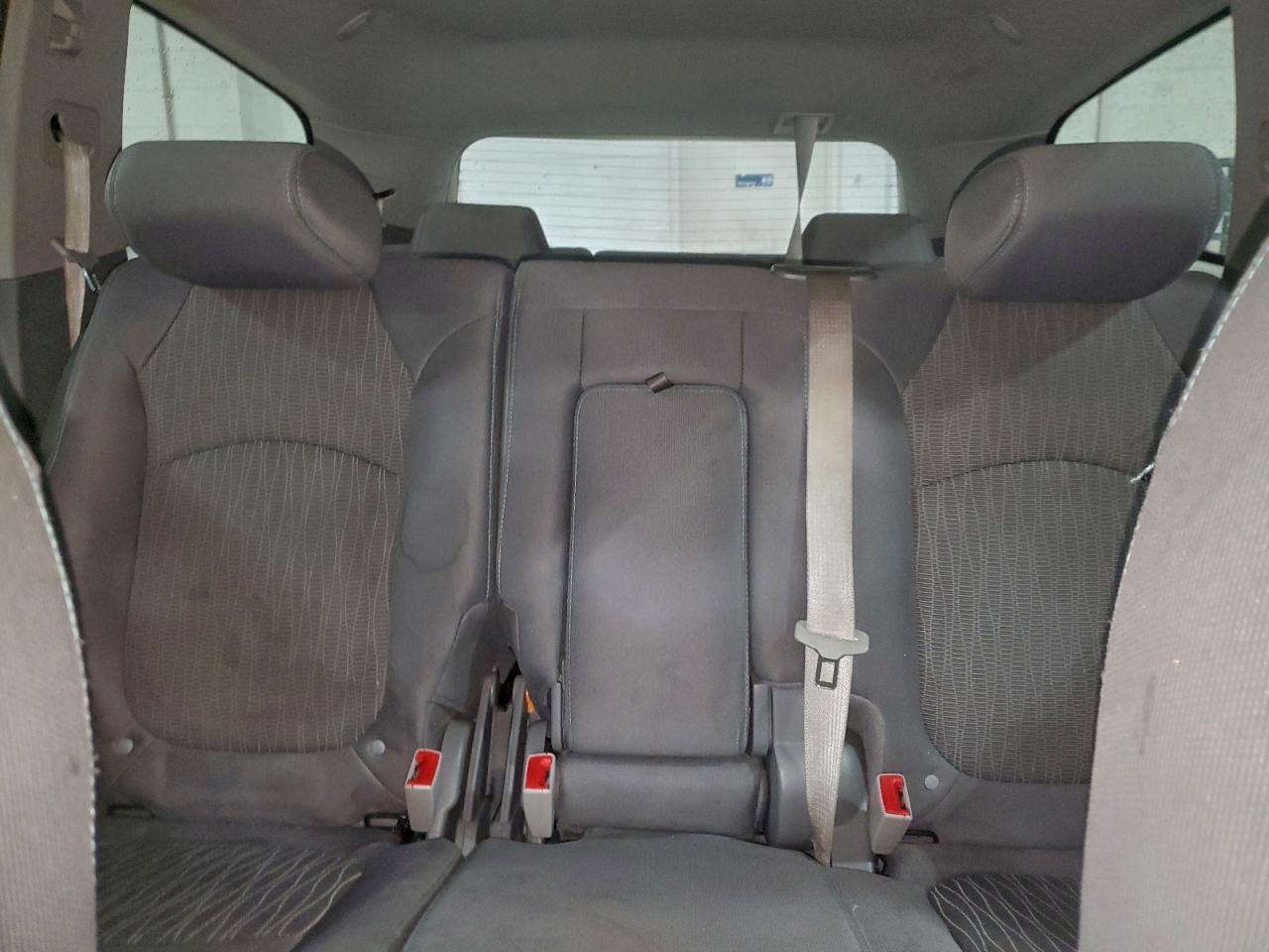 Chevrolet Traverse Ls Image 9