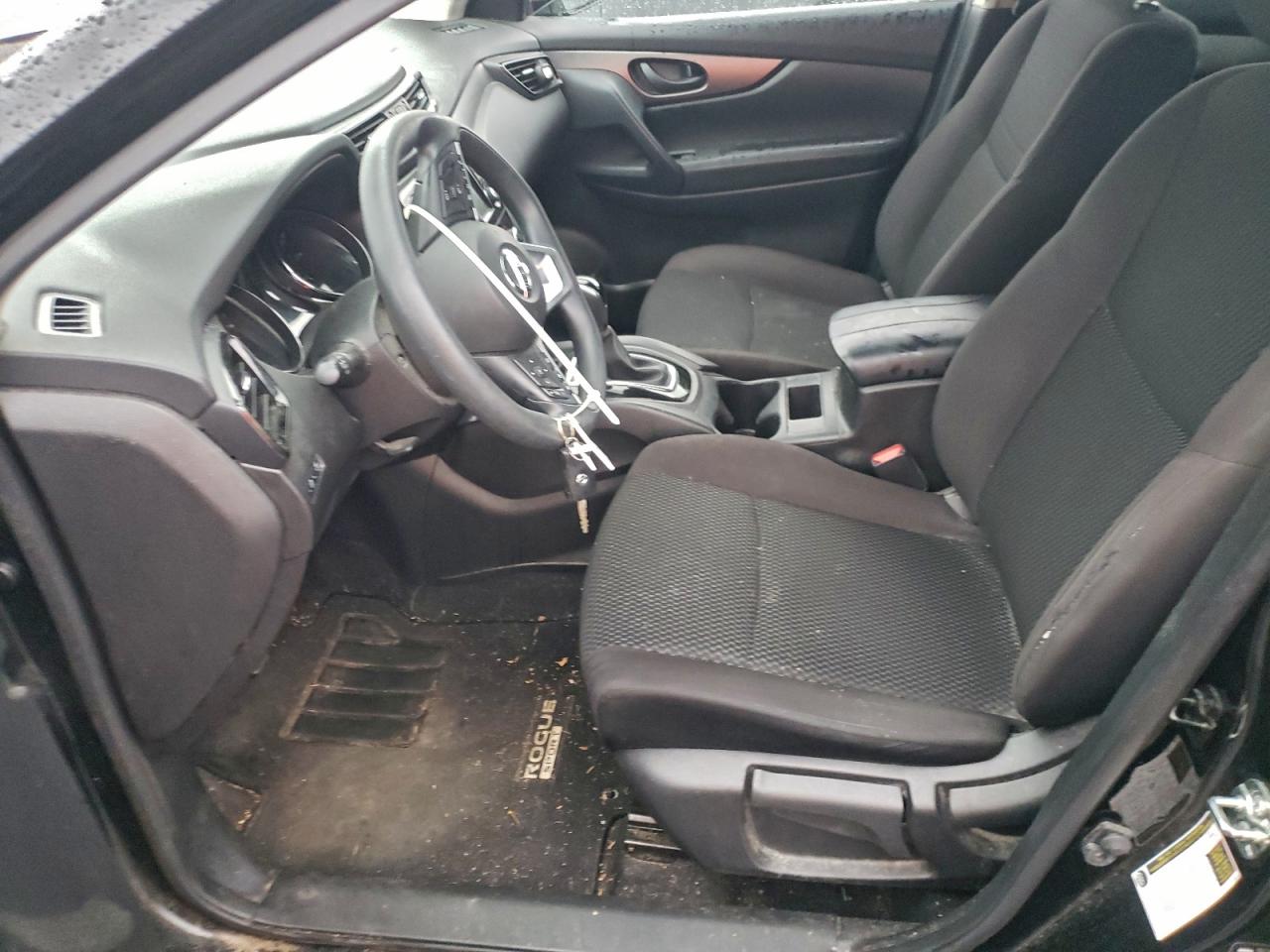 Nissan Rogue S Image 9