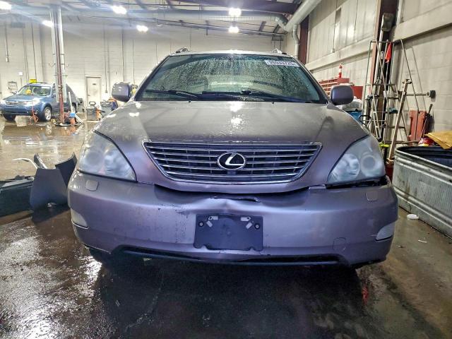 Lexus RX 330 Image 4