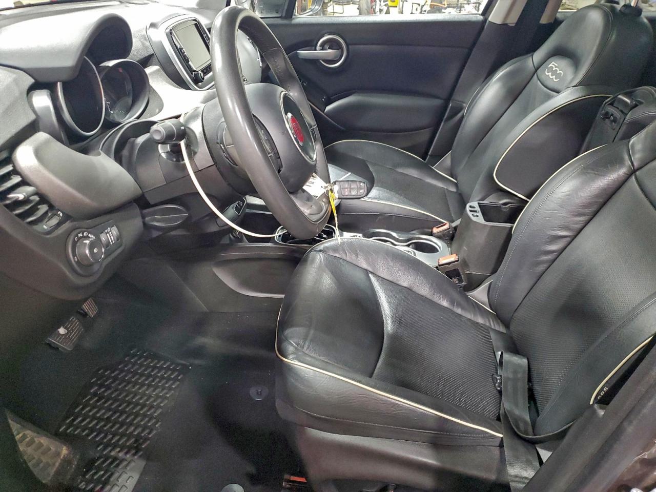 FIAT 500 Trekking Image 10