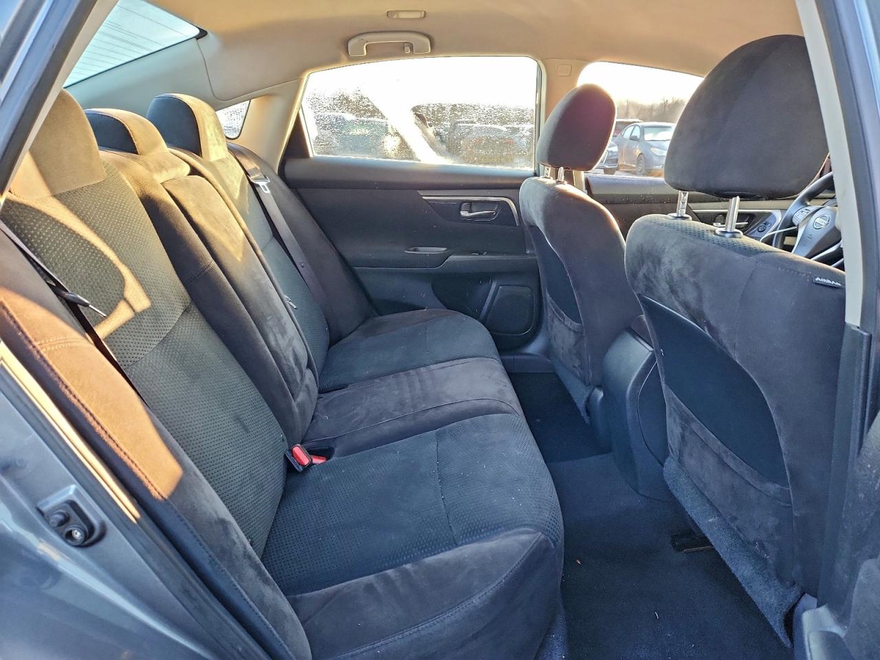 Nissan Altima 2.5 Image 12