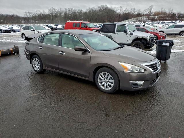 Nissan Altima 2.5 Image 5