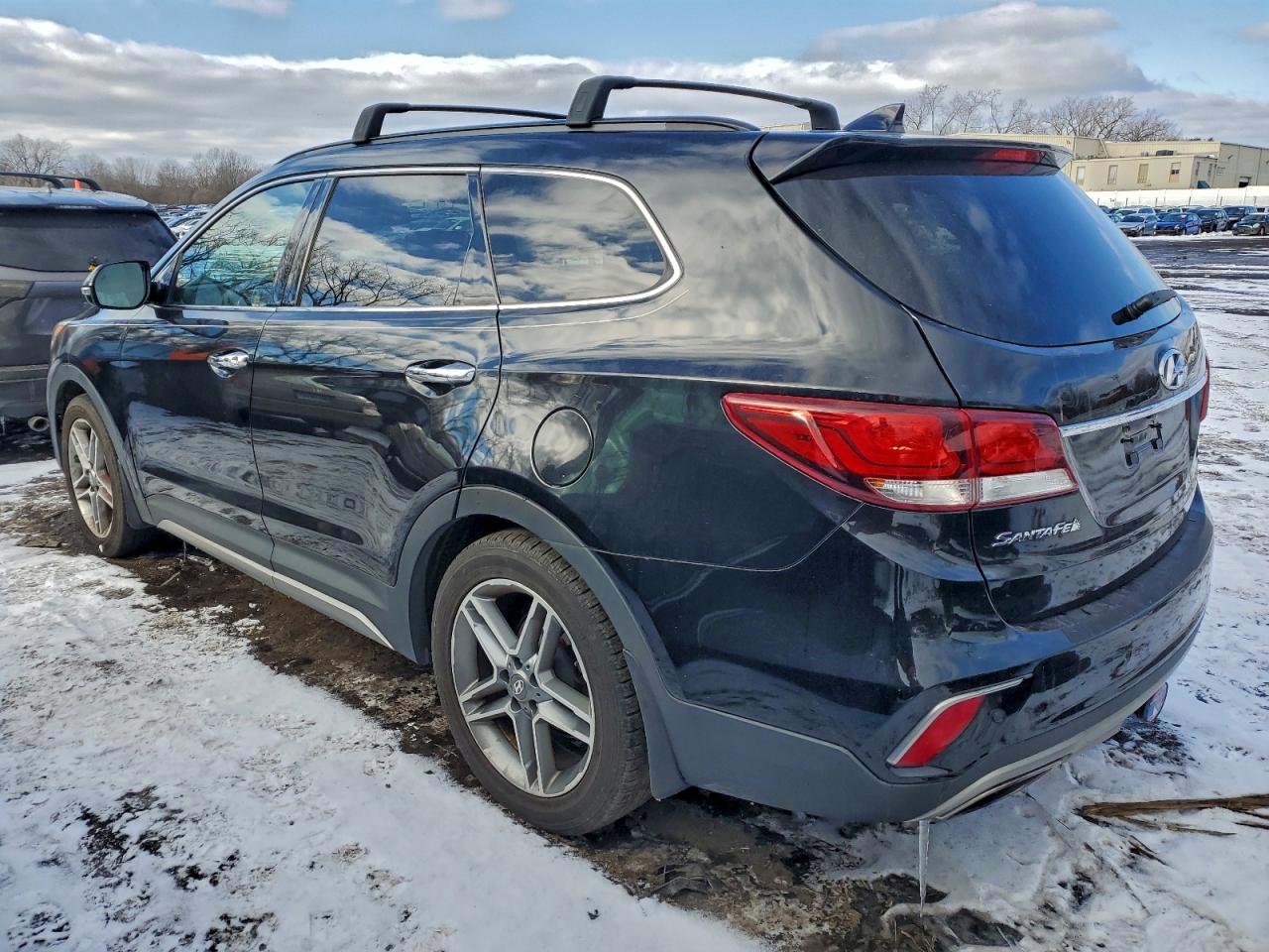 Hyundai SANTA FE Se Ultimate Image 2