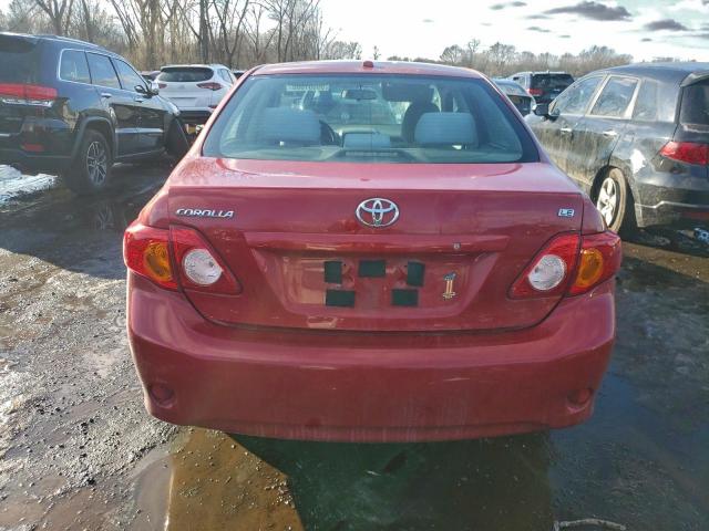 Toyota Corolla Base Image 9