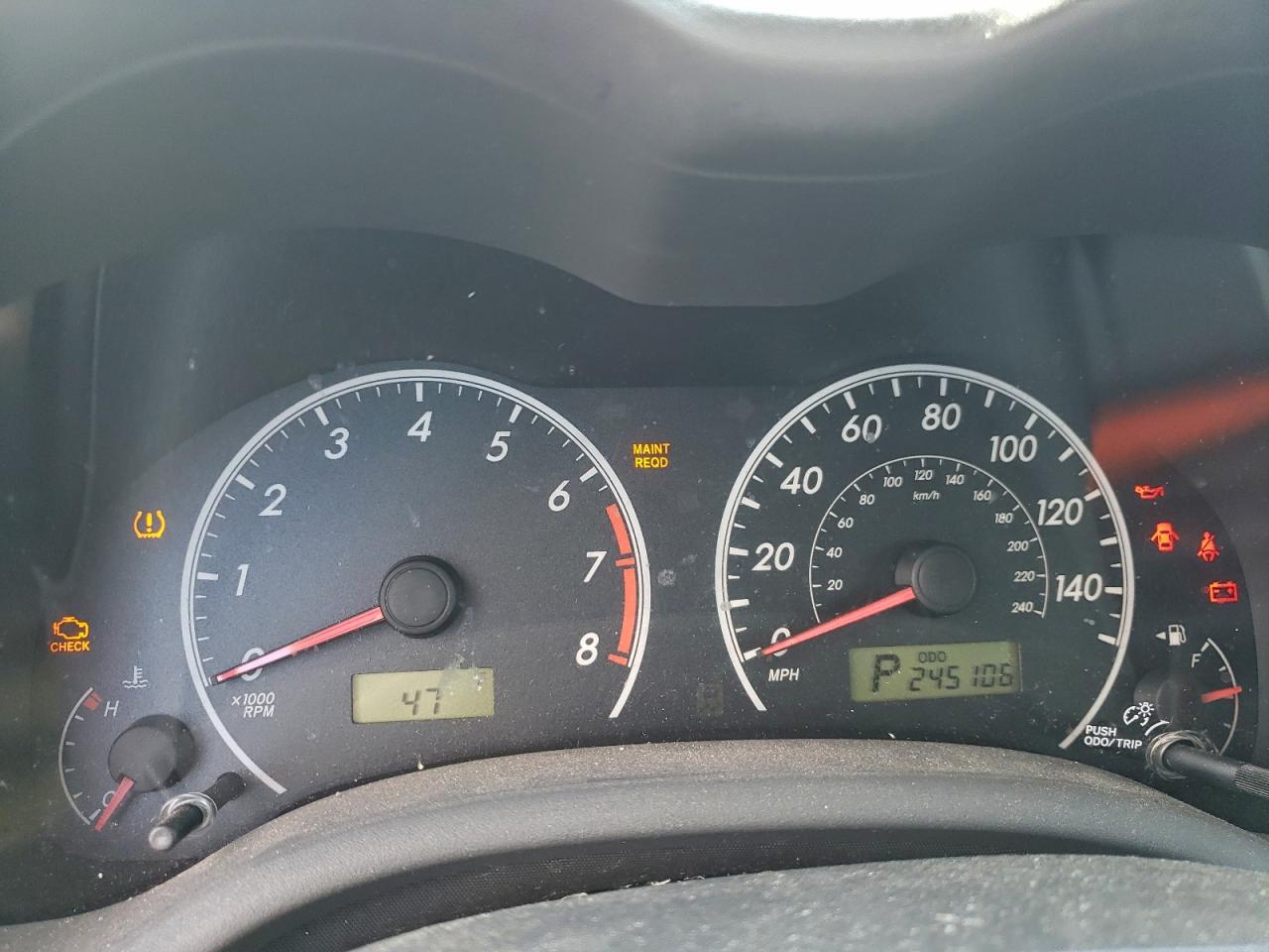 Toyota Corolla Base Image 8