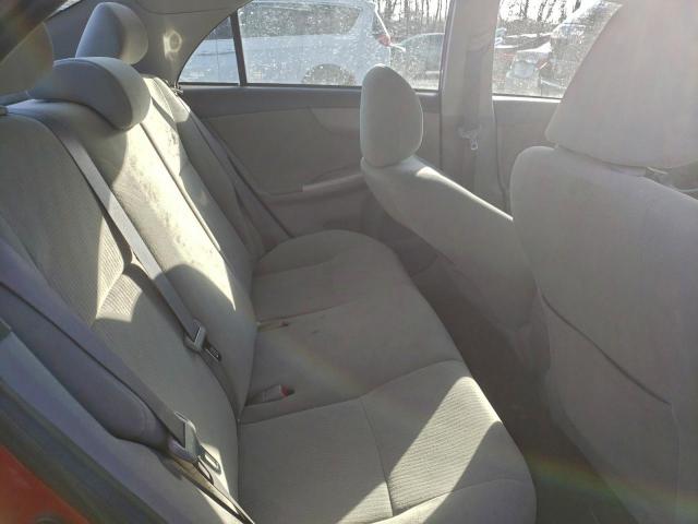 Toyota Corolla Base Image 11