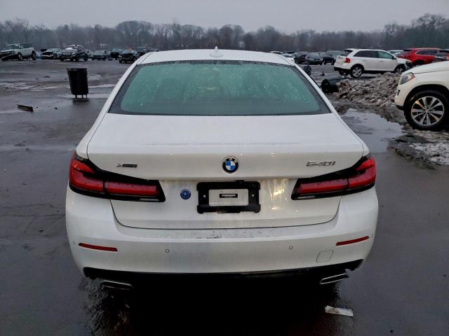 BMW 5 Series Xi Image 3