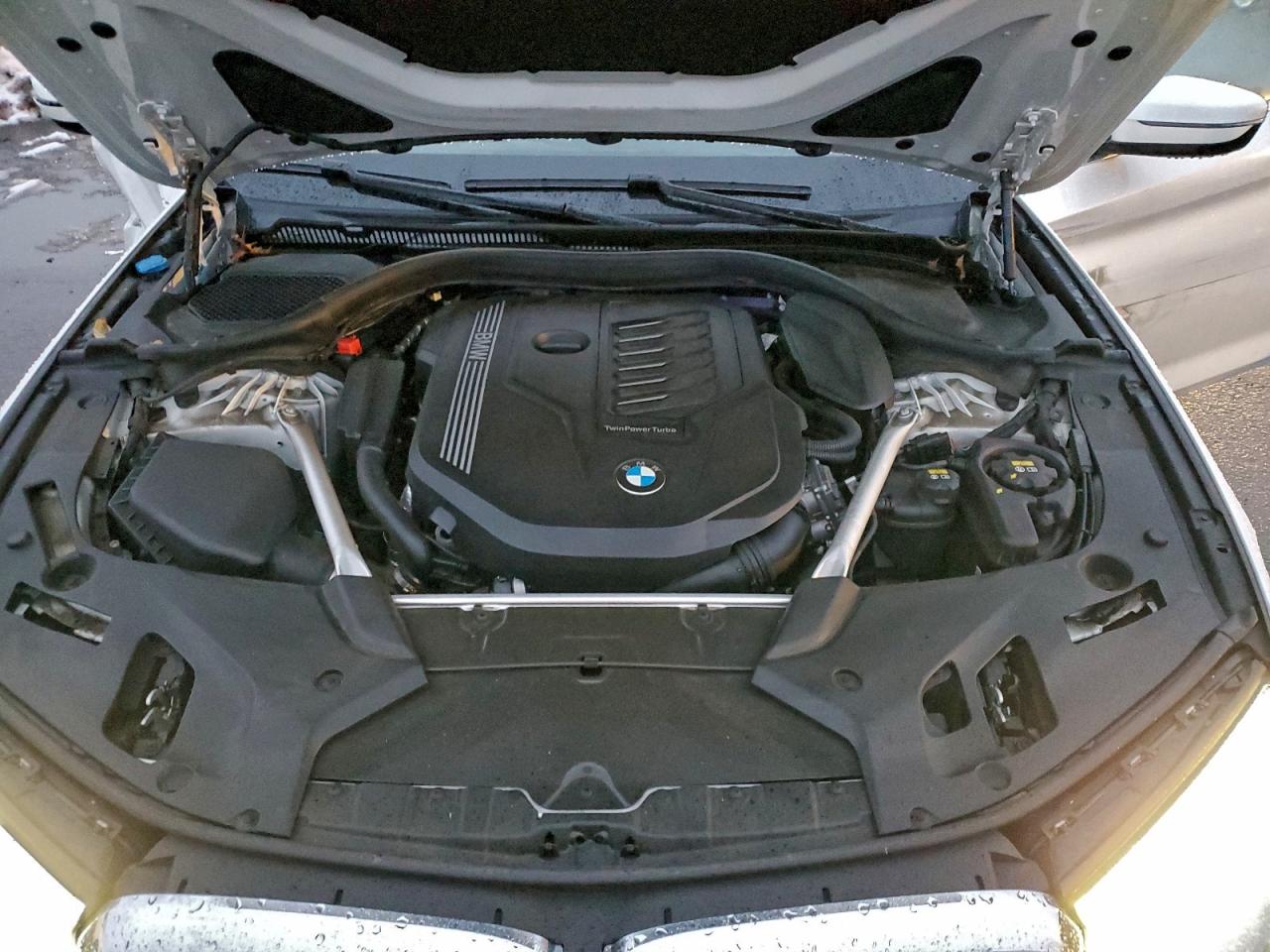 BMW 5 Series Xi Image 4