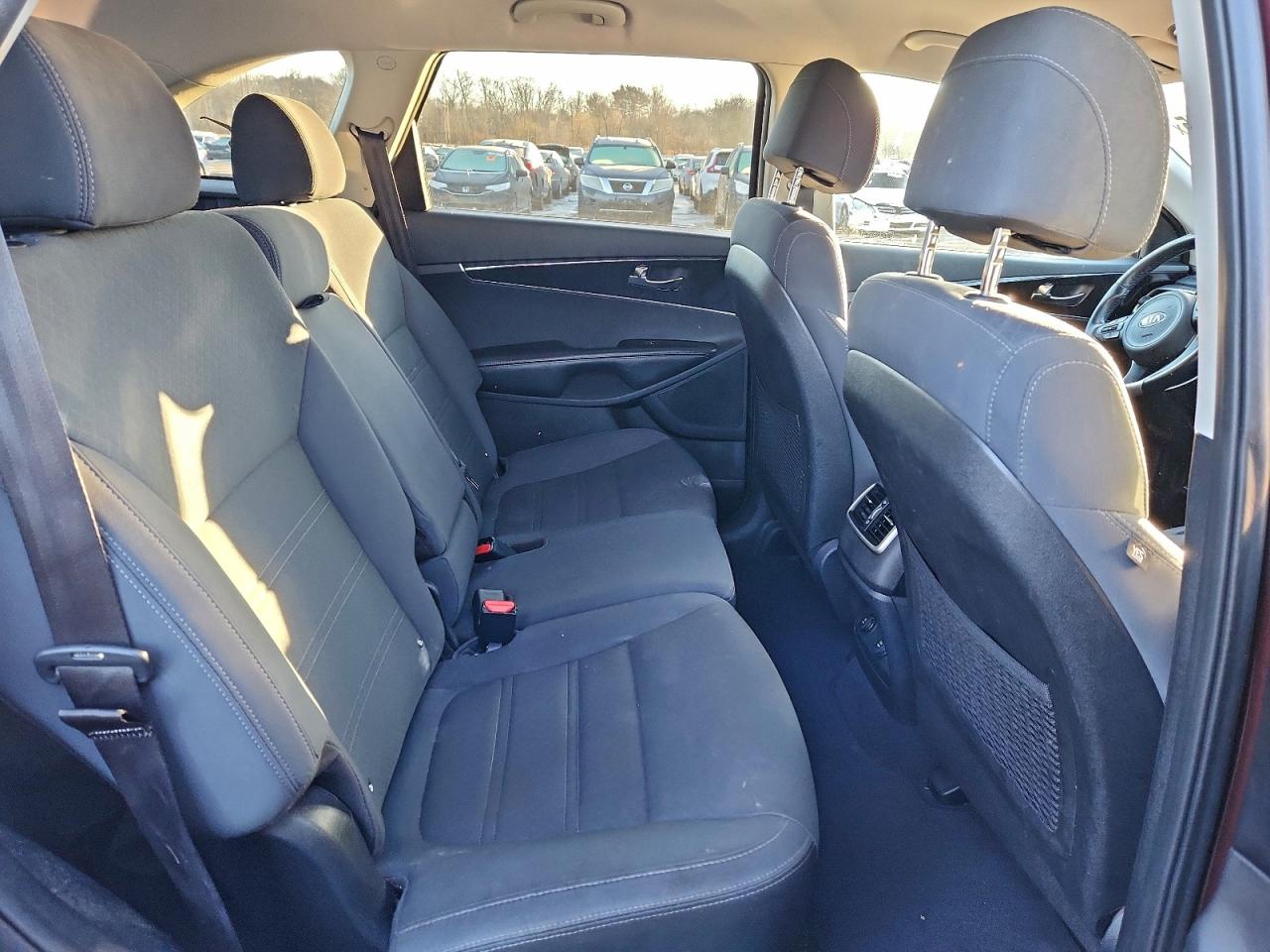 Kia Sorento Lx Image 13