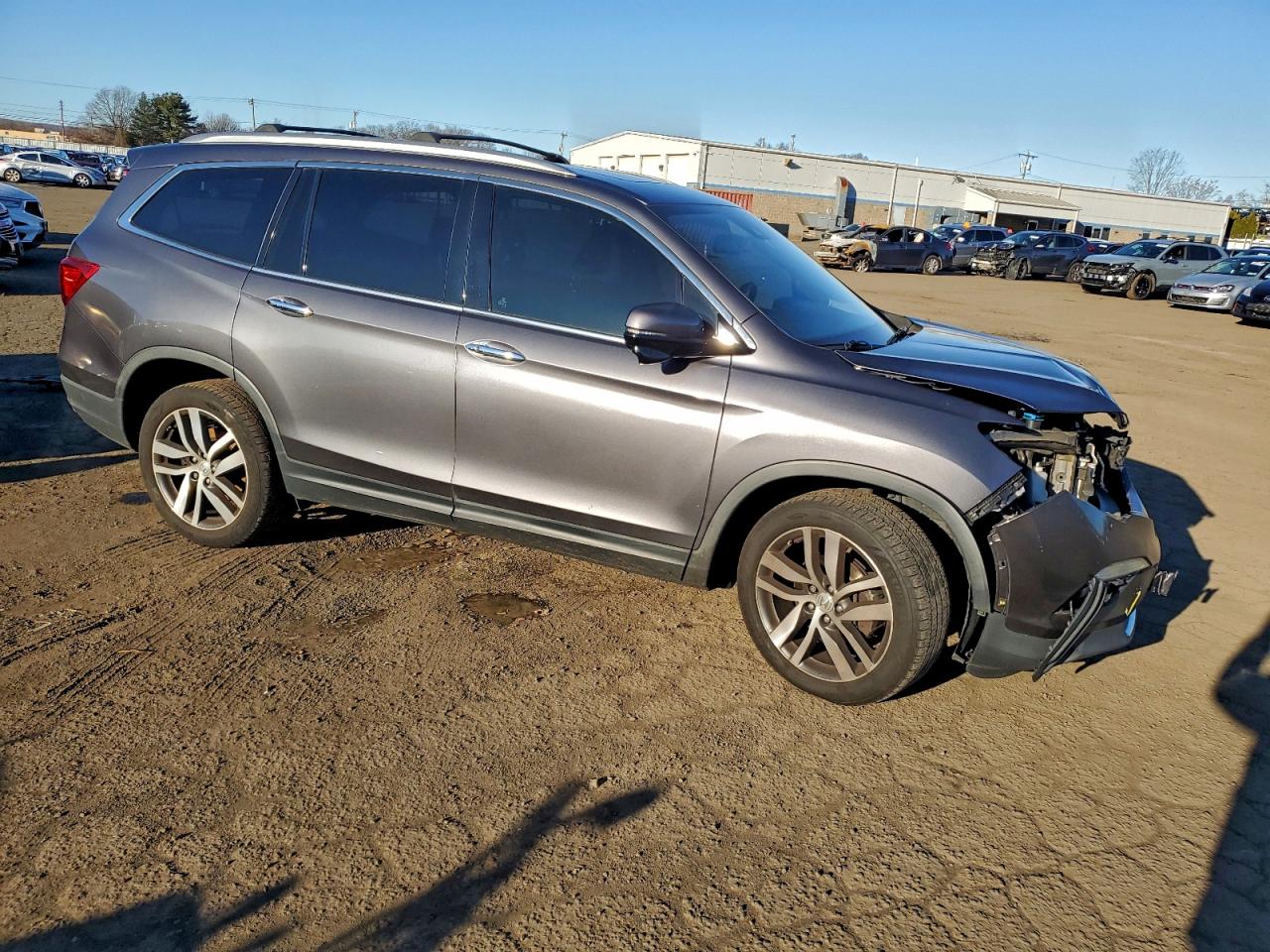 Honda Pilot Touring Image 2