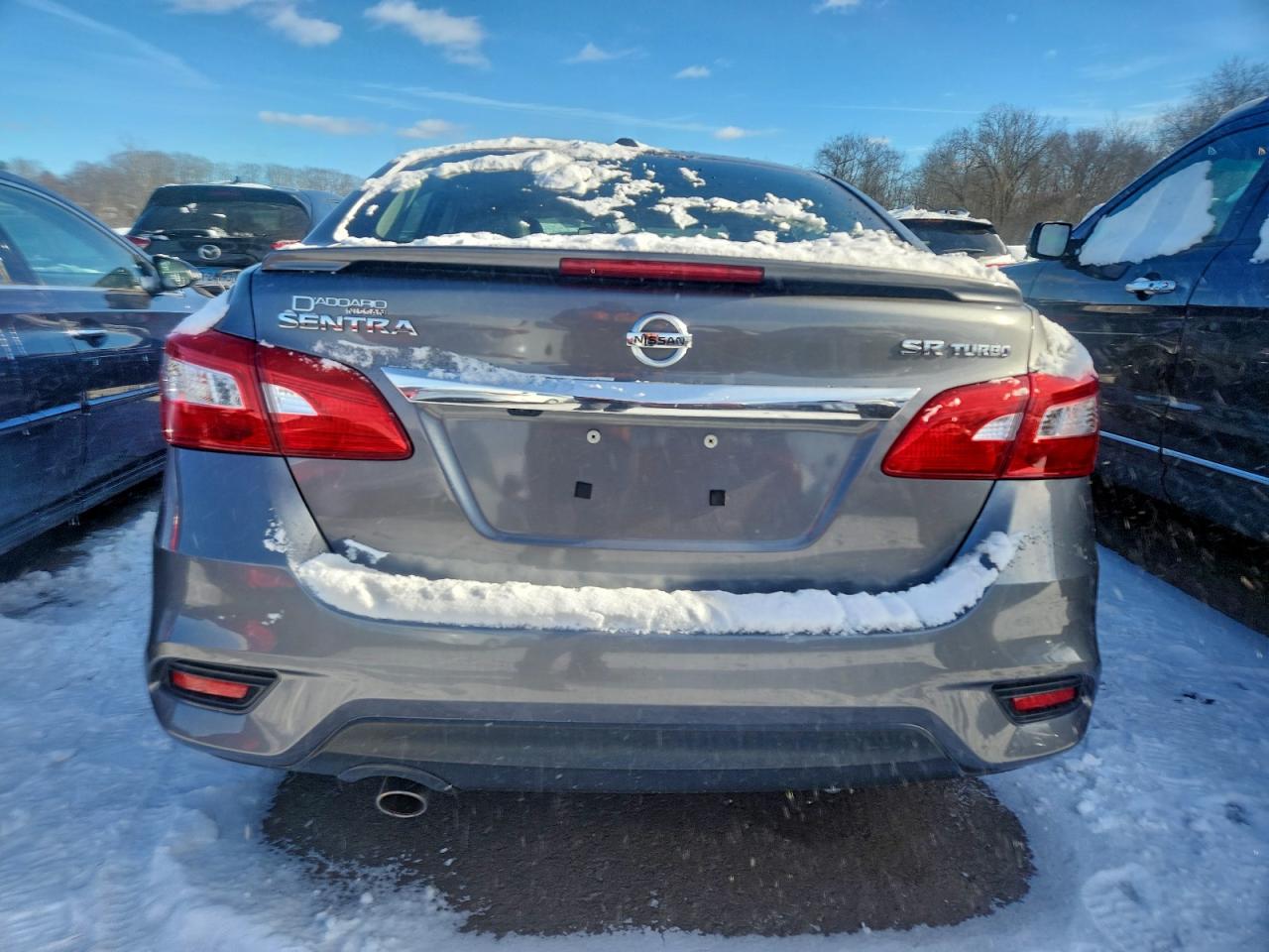 Nissan Sentra Sr Turbo Image 6