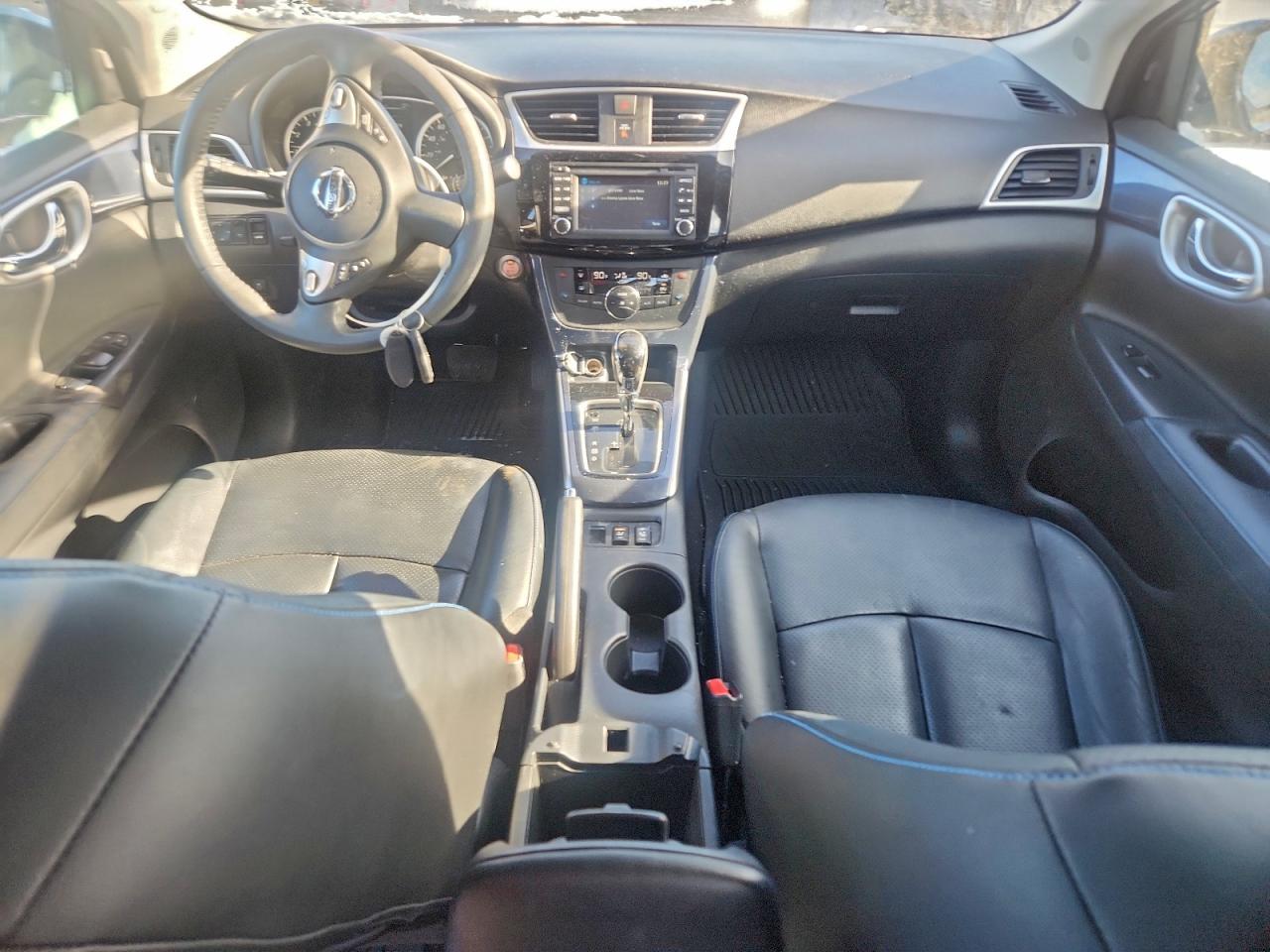 Nissan Sentra Sr Turbo Image 8