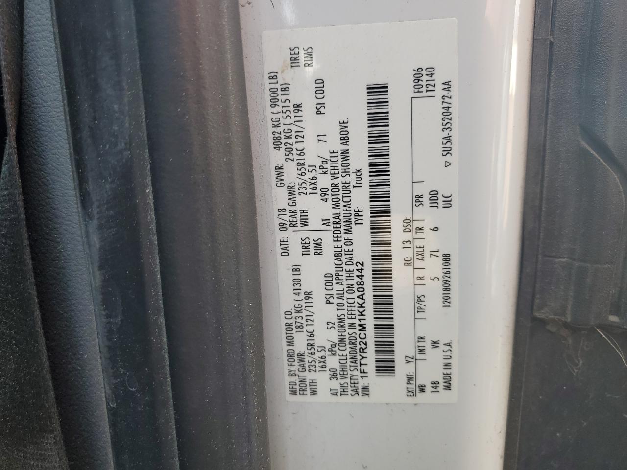 Ford Transit T-250 Image 13