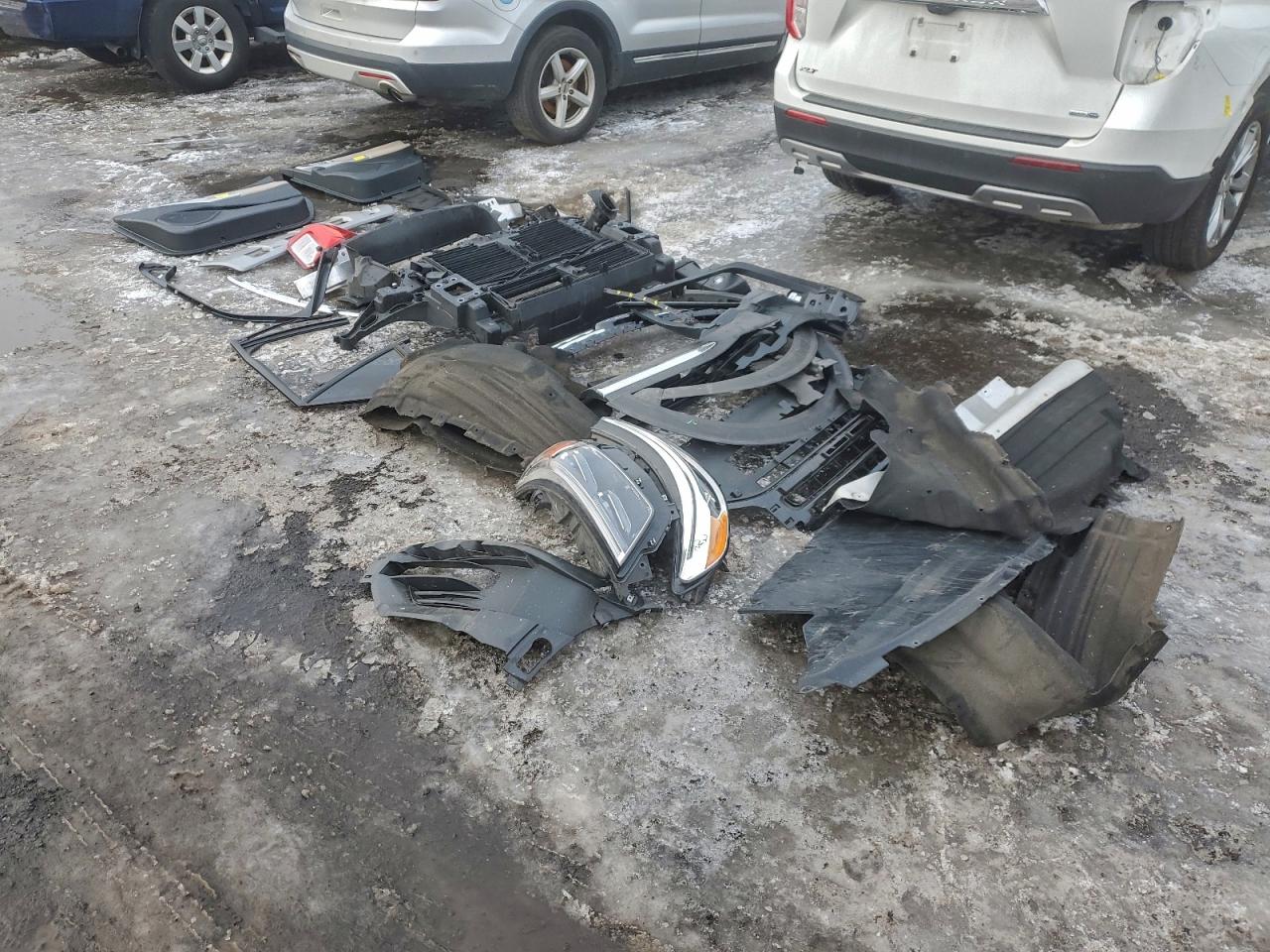 Ford Explorer Xlt Image 14