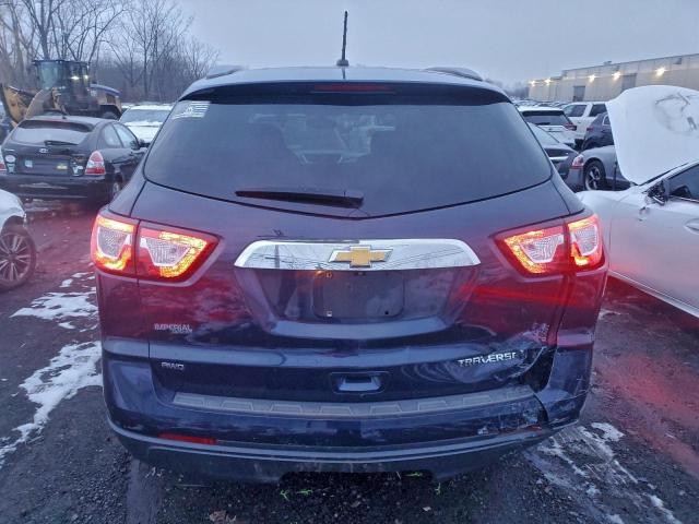 Chevrolet Traverse Ls Image 8