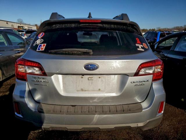 Subaru Outback 2.5i Limited Image 14