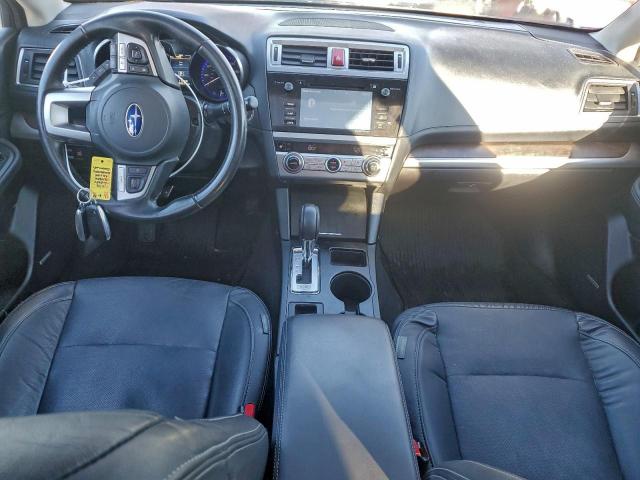 Subaru Outback 2.5i Limited Image 6