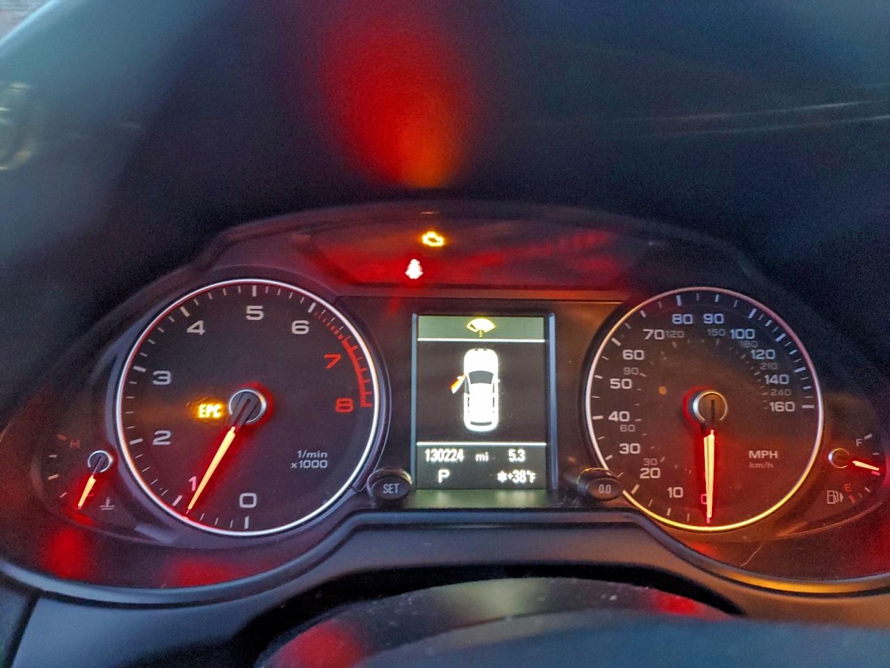 Audi Q5 Premium Plus Image 9