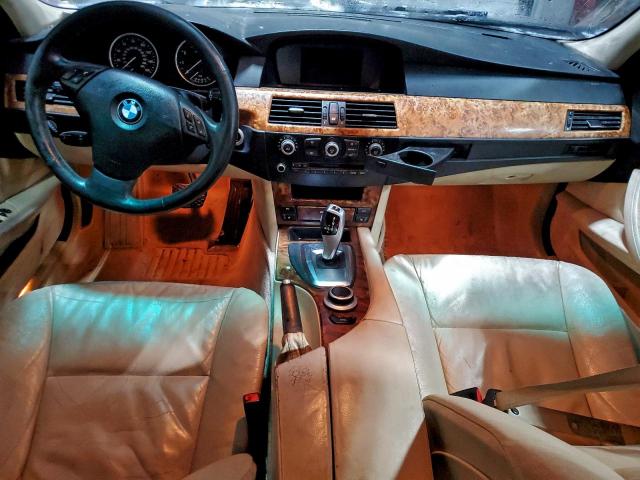 BMW 5 Series Xi Image 6