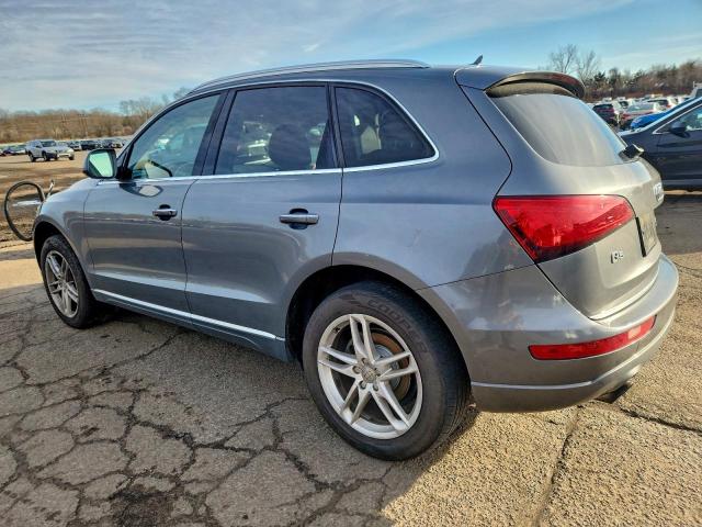 Audi Q5 Premium Plus Image 3
