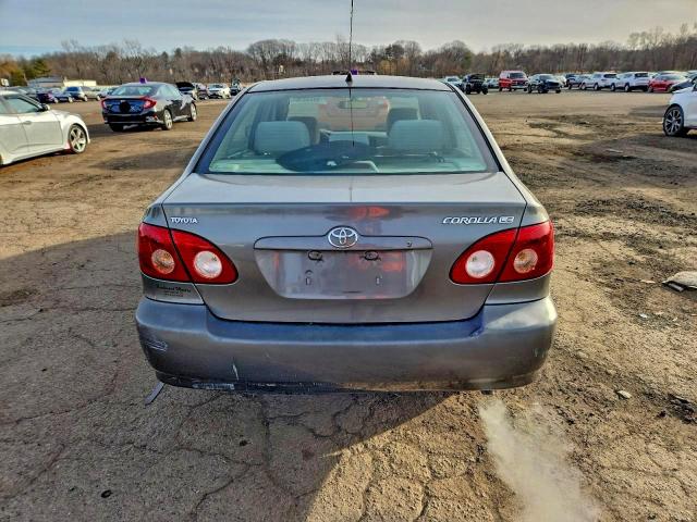 Toyota Corolla Ce Image 11