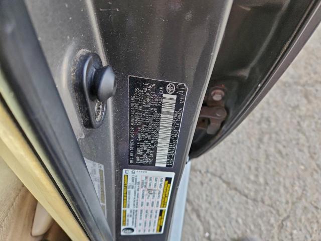 Toyota Corolla Ce Image 5