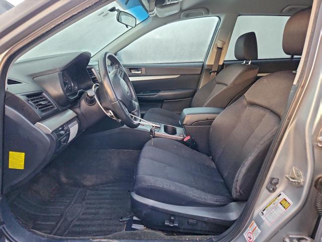 Subaru Outback 2.5i Premium Image 8