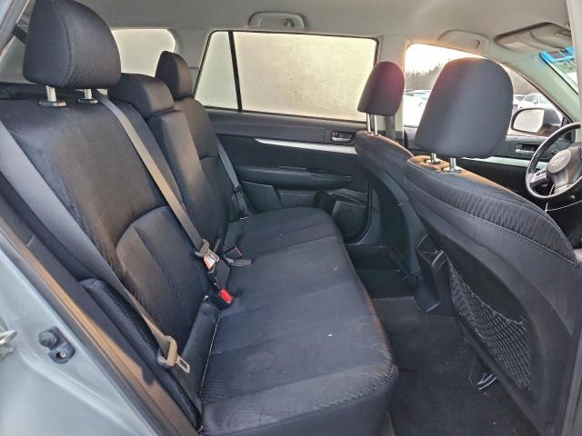 Subaru Outback 2.5i Premium Image 9