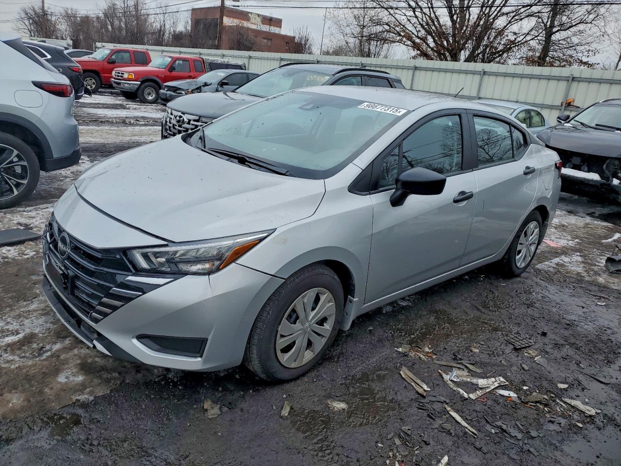 Nissan Versa S Image 1