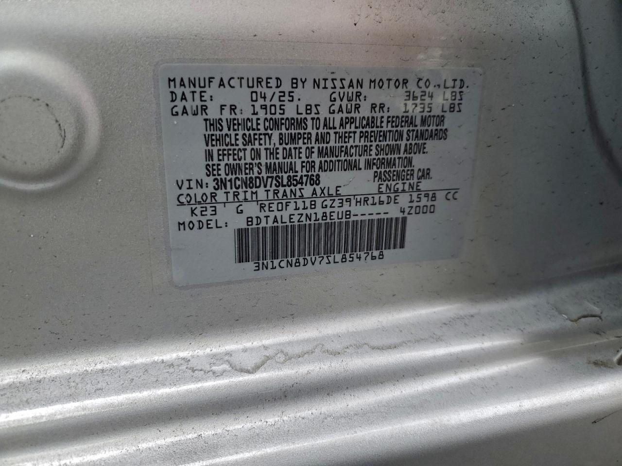 Nissan Versa S Image 10