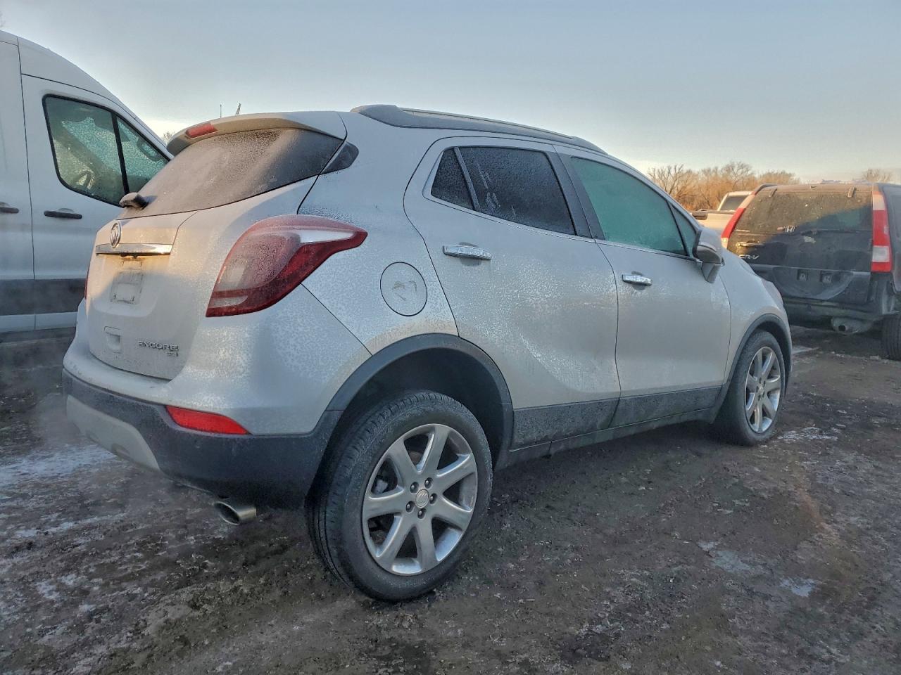 Buick Encore Essence Image 6