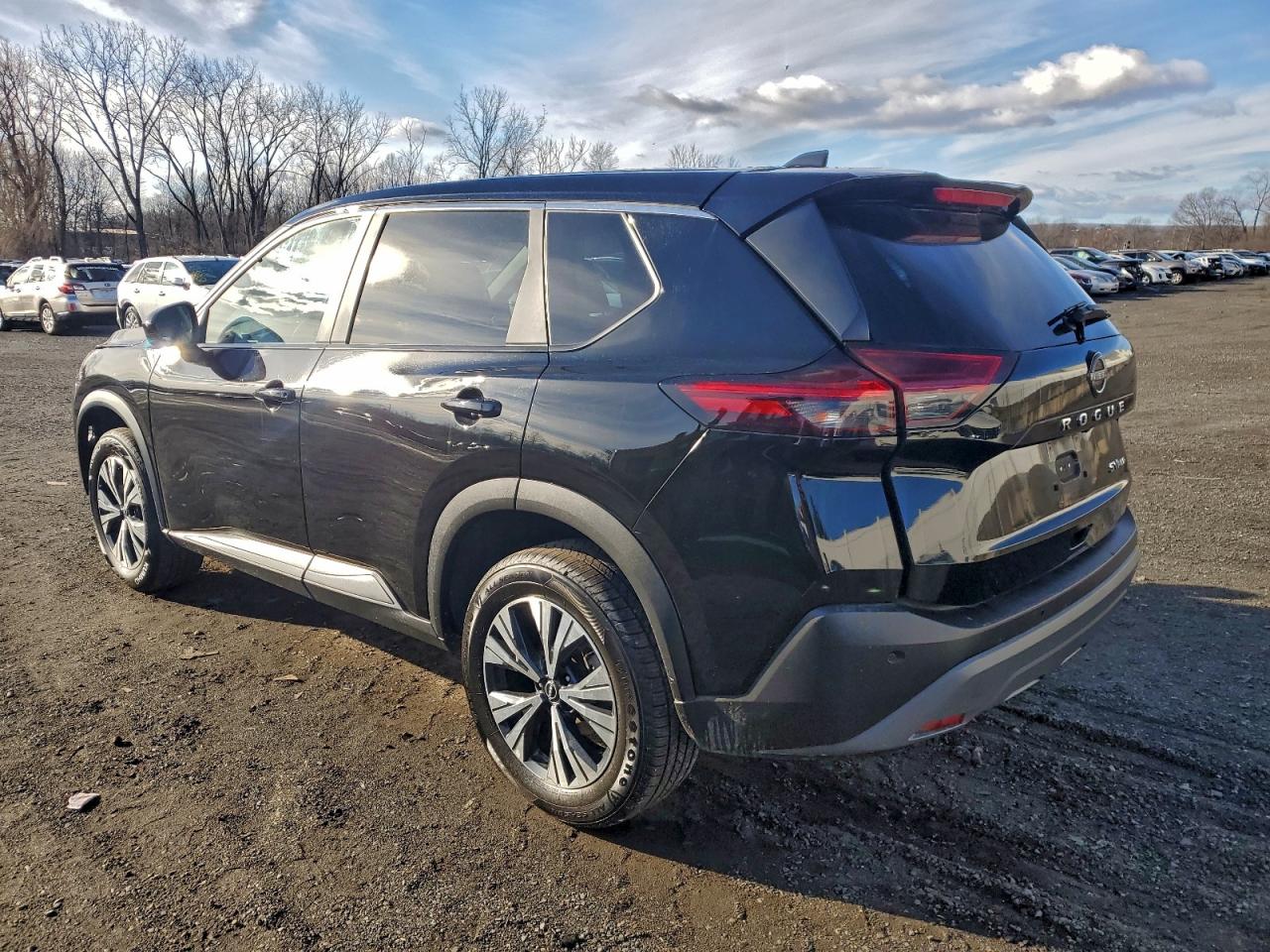 Nissan Rogue Sv Image 4