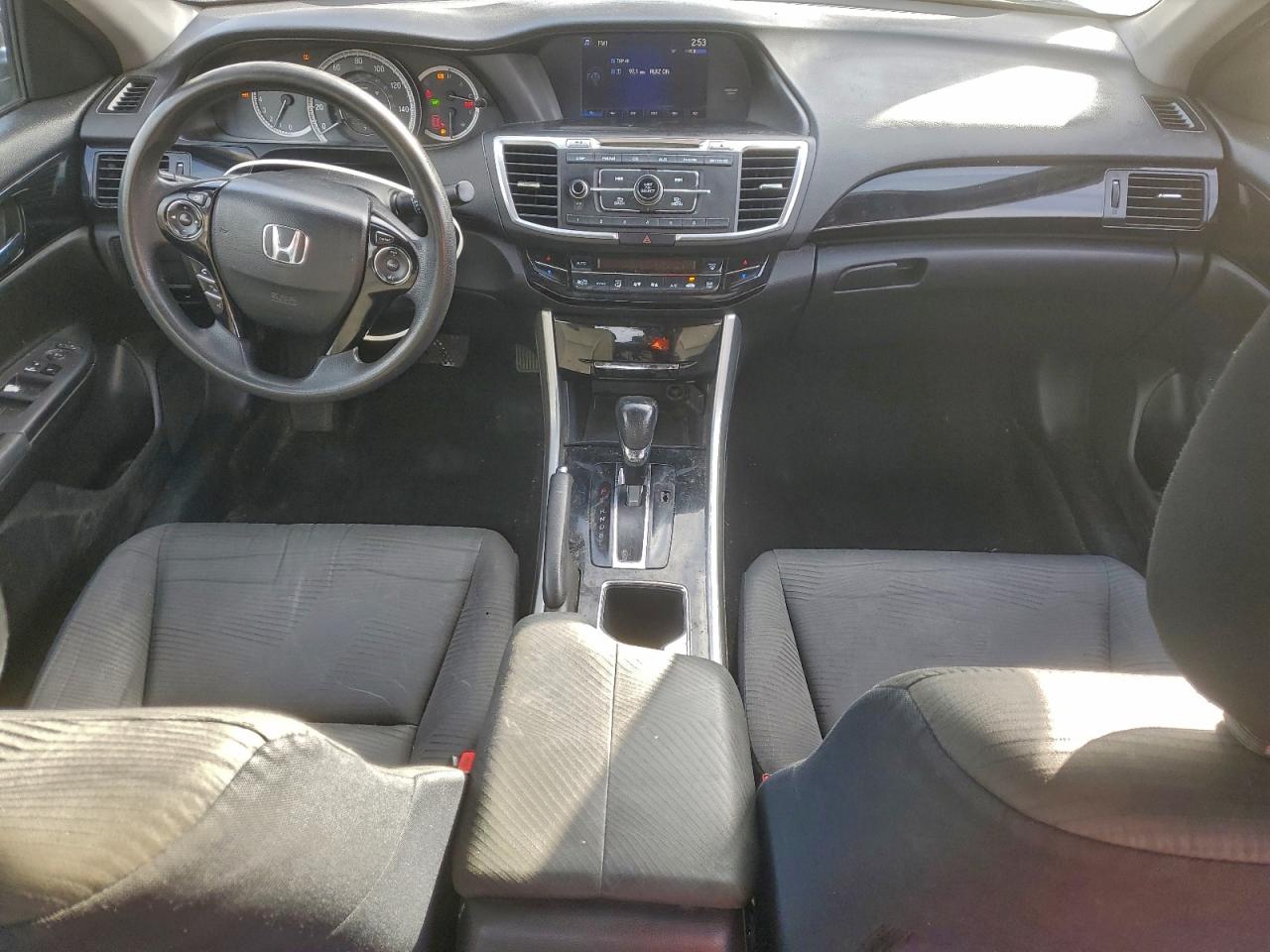 Honda Accord Lx Image 8