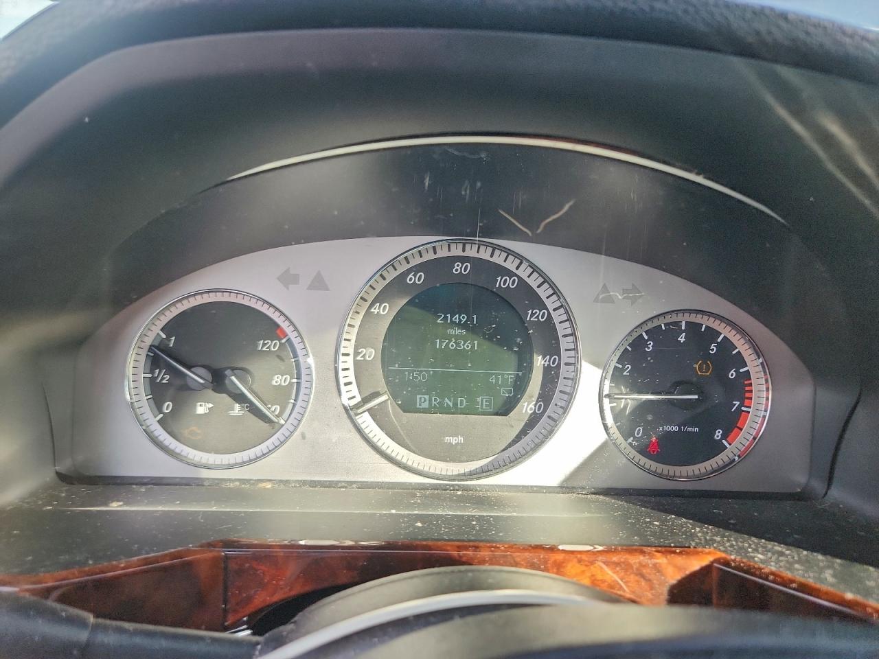 Mercedes-Benz GLK 350 4matic Image 13