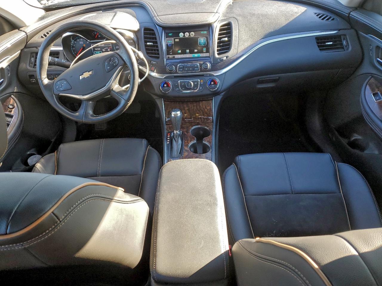 Chevrolet Impala Lt Image 12