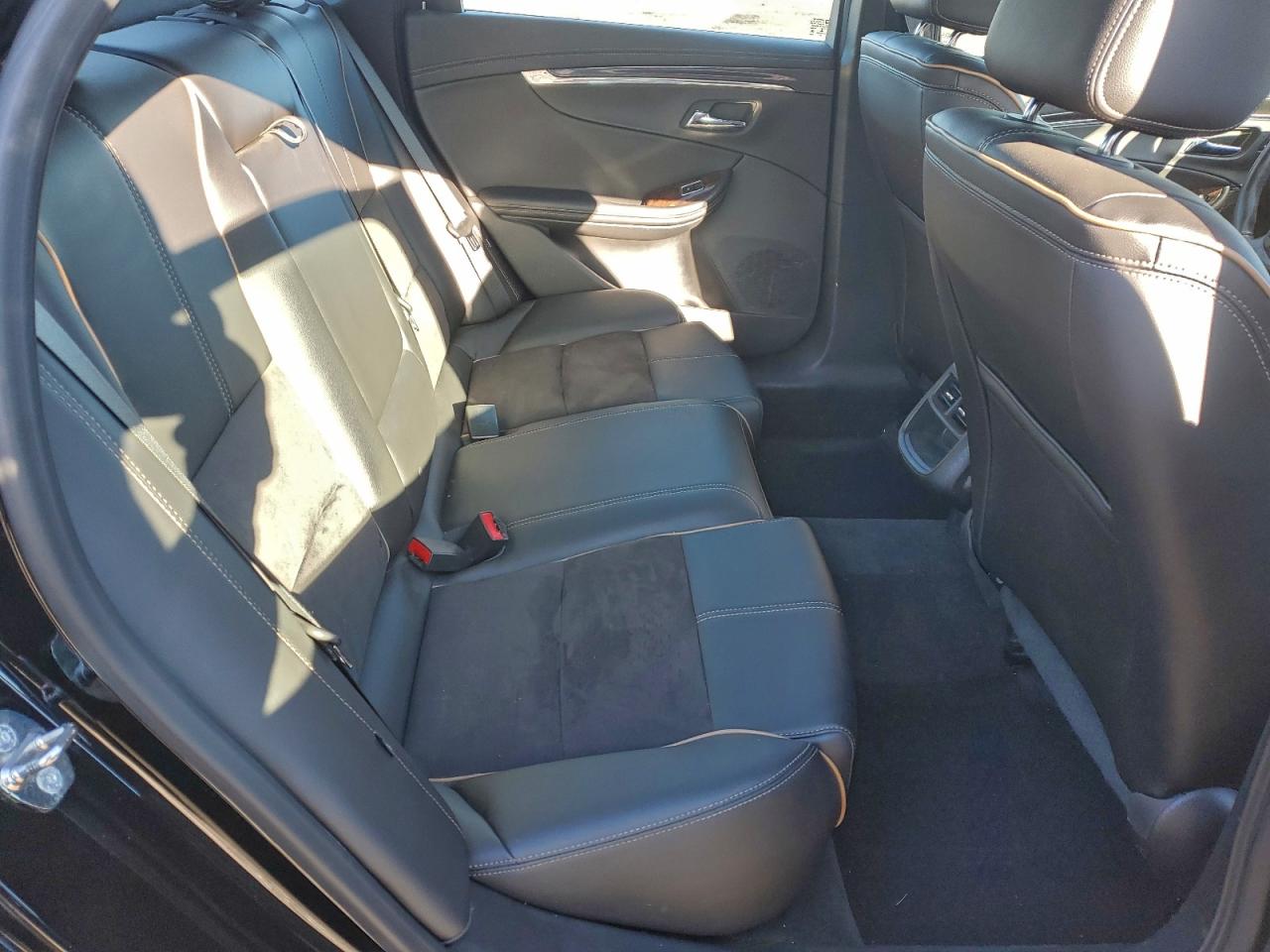 Chevrolet Impala Lt Image 2