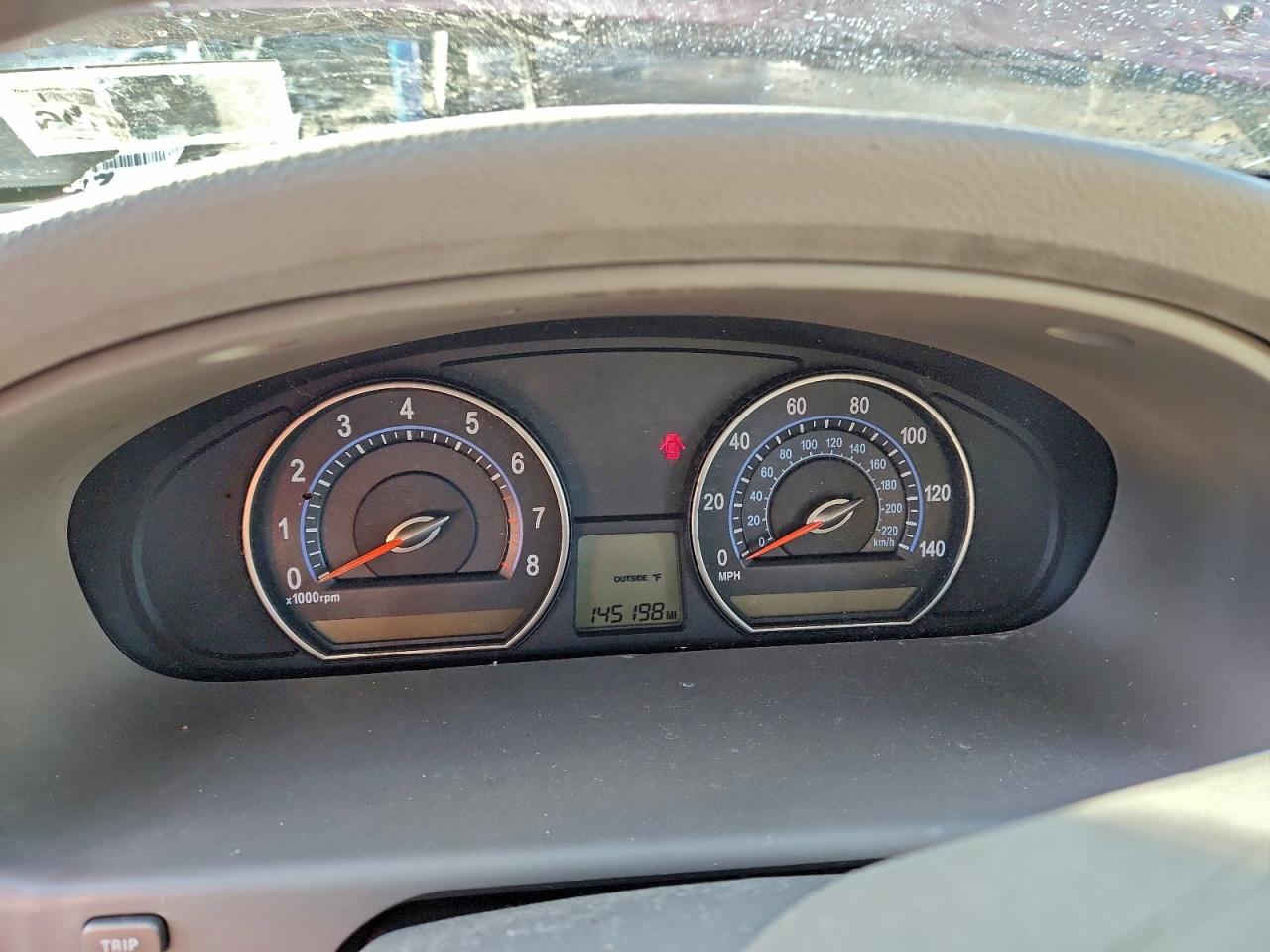 Kia Optima Lx Image 2