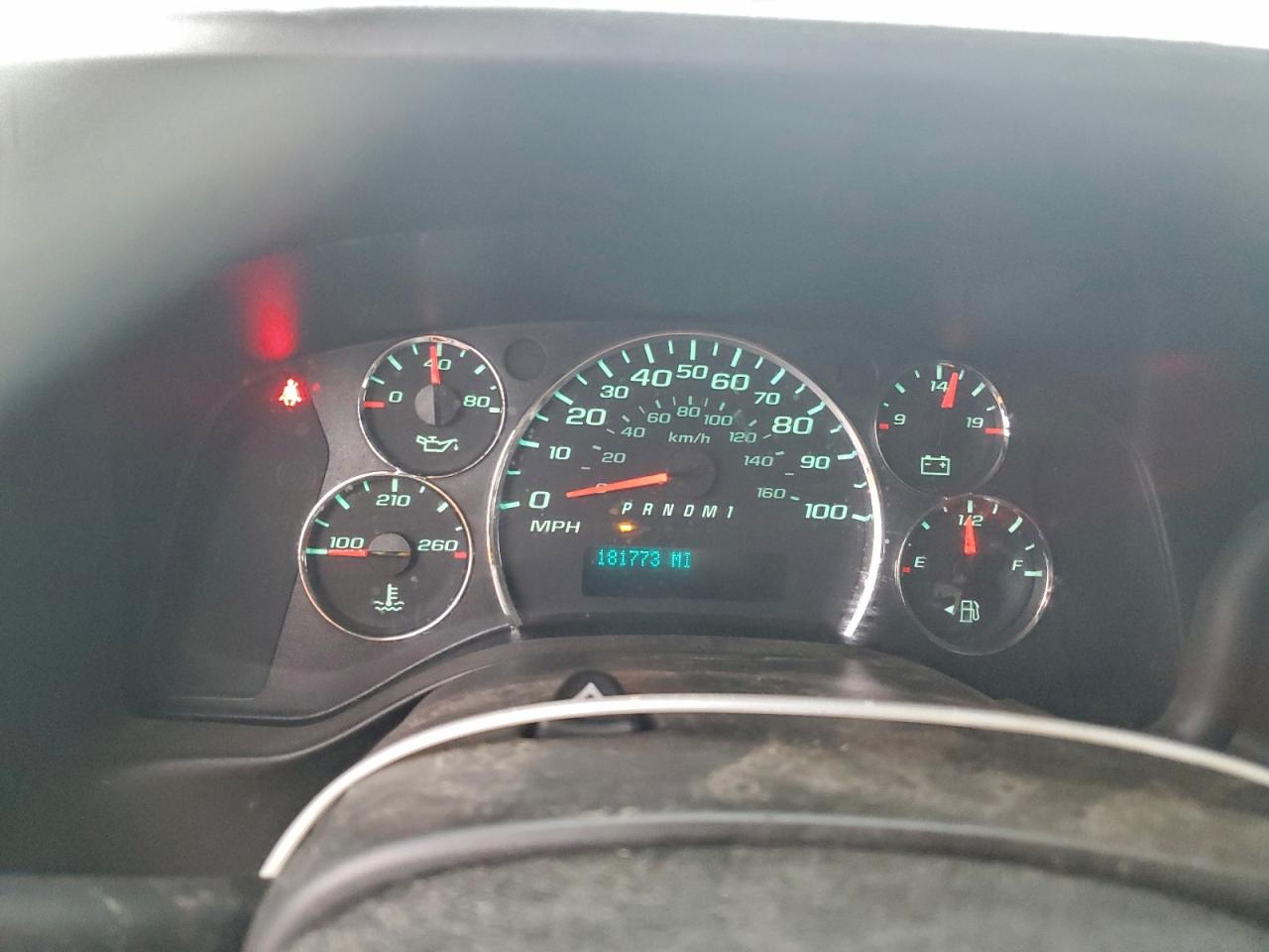 GMC Savana G2500 Image 7