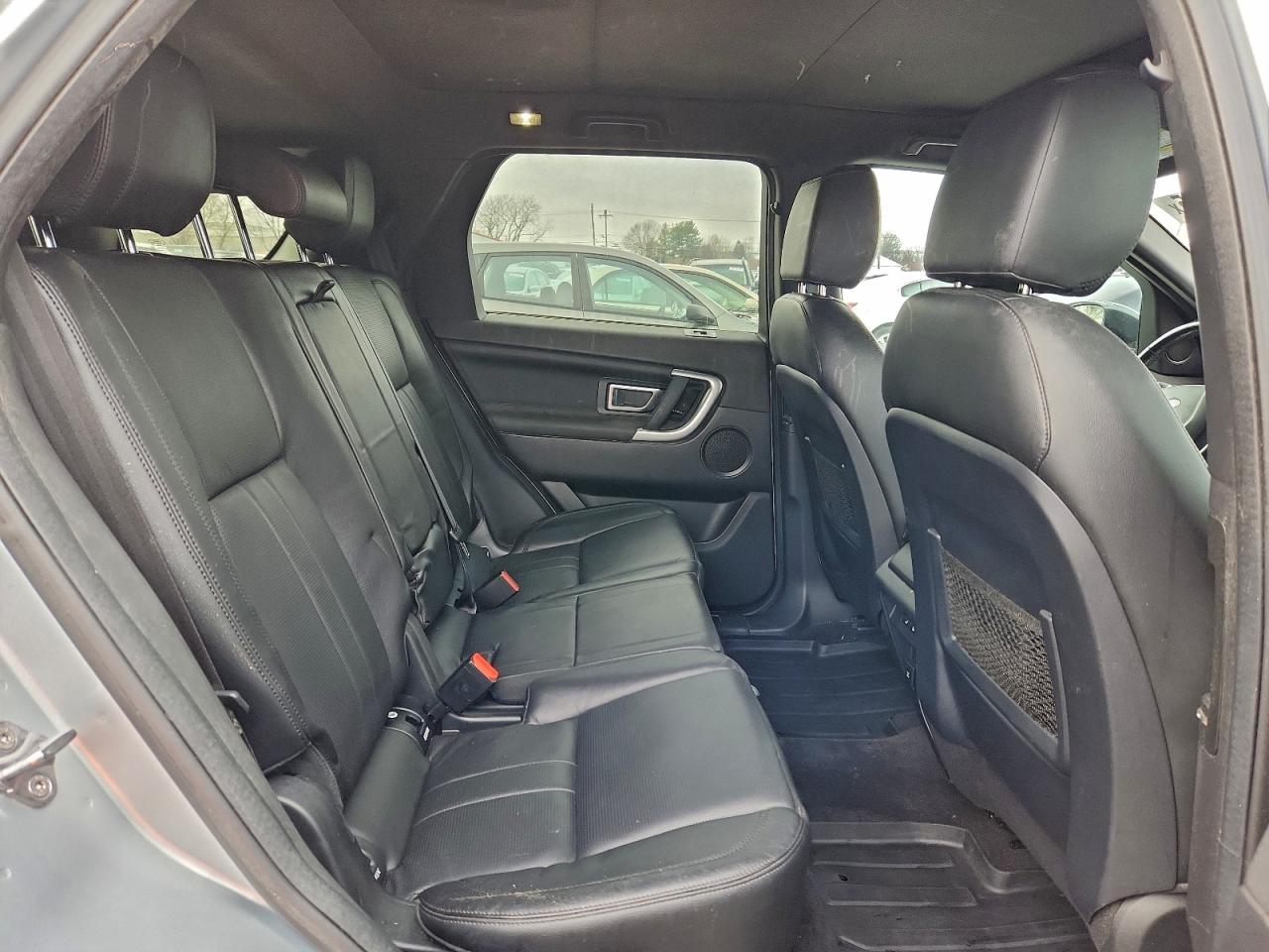 Land Rover Discovery Hse Image 11