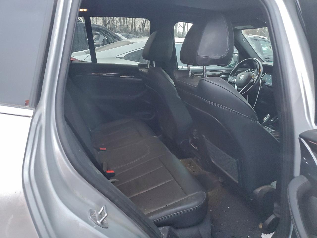 BMW X Series Xdrive30i Image 12