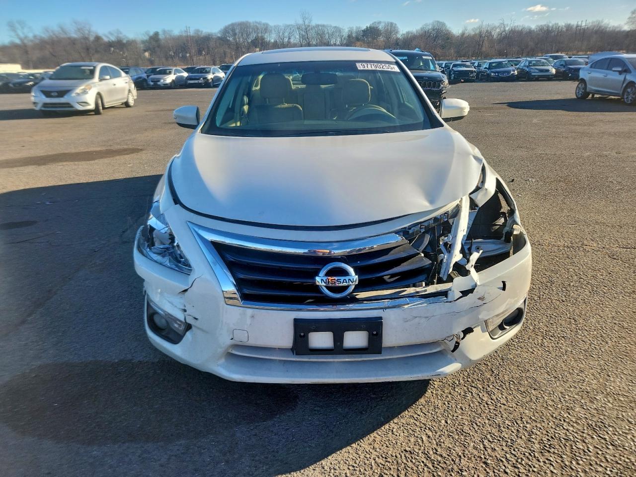Nissan Altima 2.5 Image 3