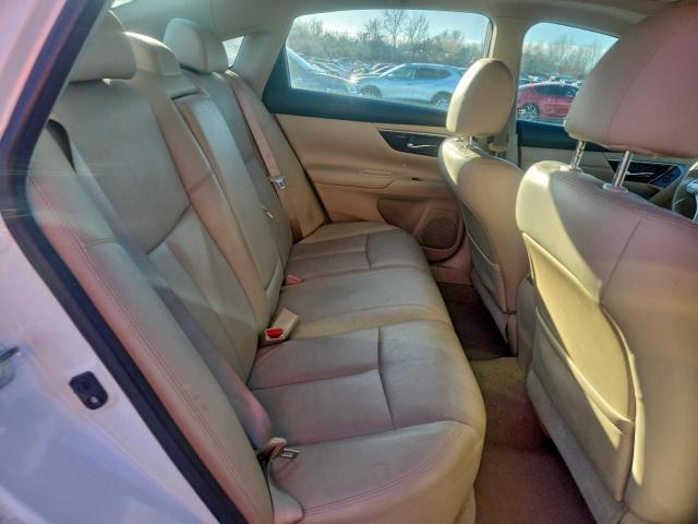 Nissan Altima 2.5 Image 4