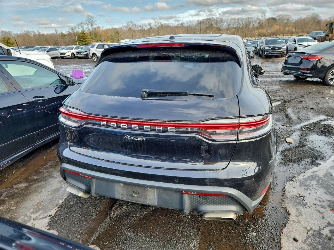 Porsche Macan Base Base Image 7