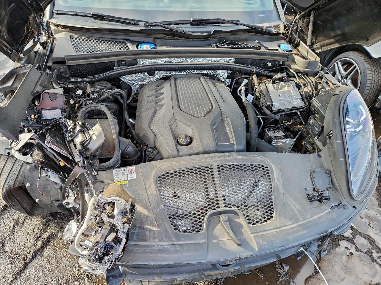 Porsche Macan Base Base Image 11